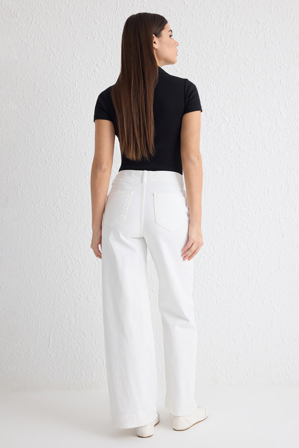 Trendyolmilla Pembe Düğme Detaylı Yüksek Bel Comfort/Esnek Wide Leg Jeans TWOSS25JE00183