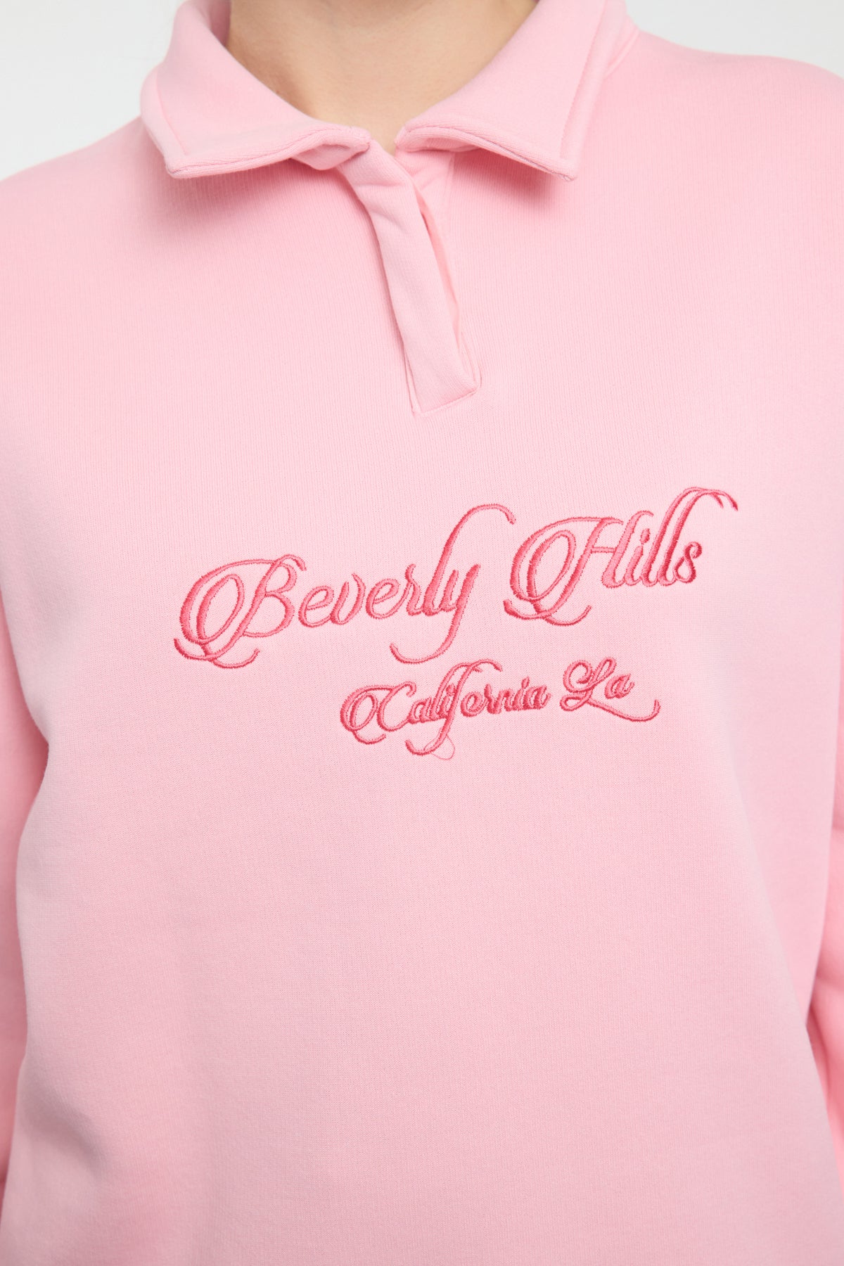 Trendyolmilla Sarı Gömlek Yaka Nakışlı Regular Fit Kalın İçi Polarlı Örme Sweatshirt TWOAW24SW00182