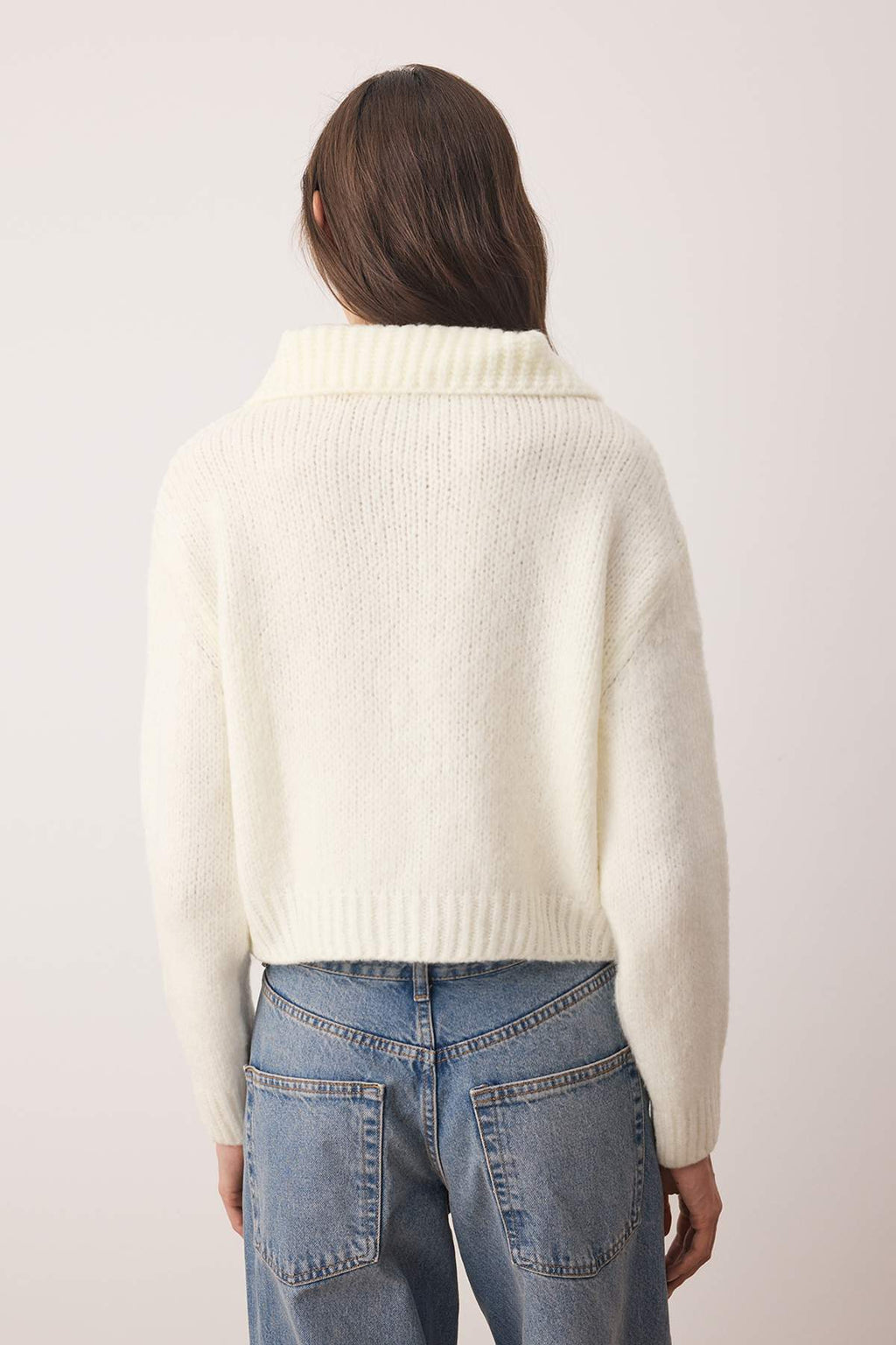 Trendyolmilla Ekru  Oversize/Geniş Kalıp Crop  Triko Hırka TWOAW26HI00179