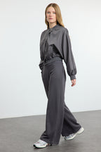 Trendyolmilla Gri Ince Ekstra Yüksek Bel Wide Leg/Geniş Kesim Pantolon TWOAW25PL00026