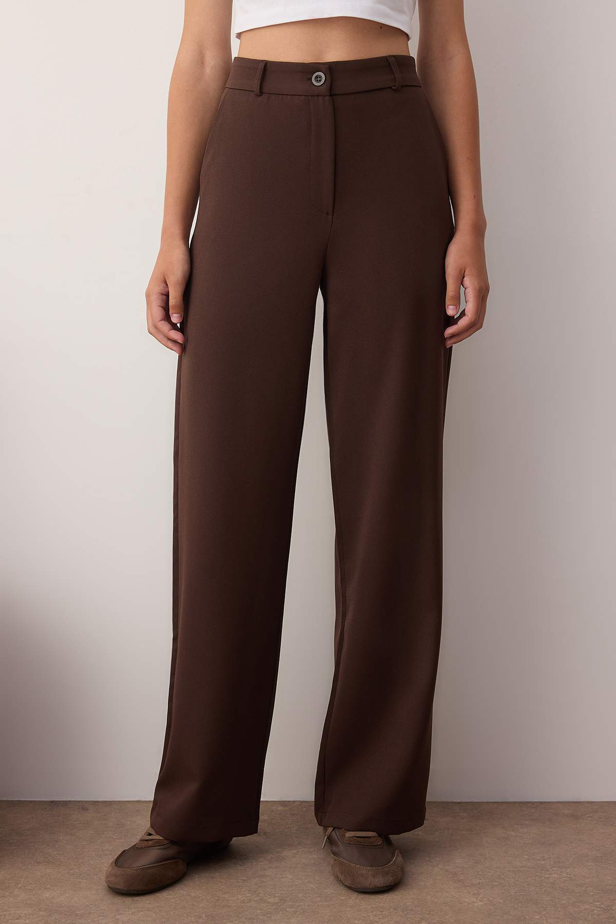 Trendyolmilla Beyaz  Wide Leg/Geniş Paça Bootcut Dokuma Kumaş Pantolon TWOAW21PL0332