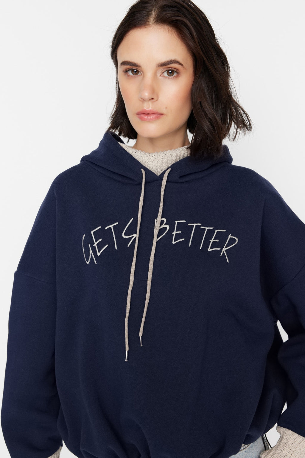Trendyolmilla Lacivert Kalın İçi Polarlı Triko Bant Detaylı Kapüşonlu Örme Sweatshirt TWOAW22SW1806