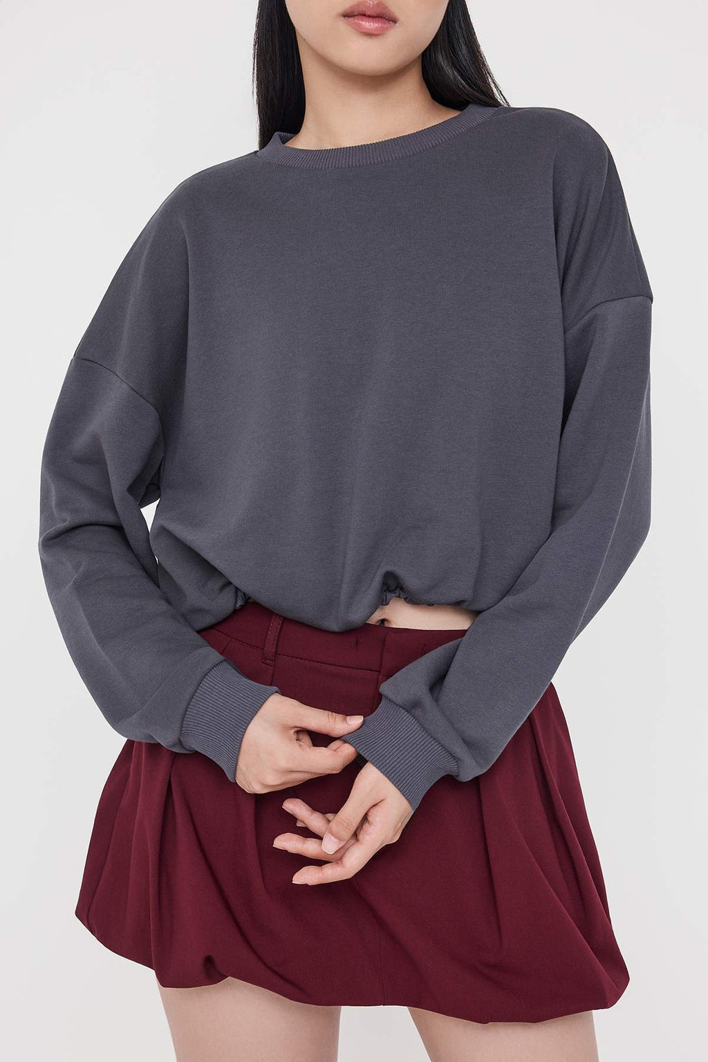 Trendyolmilla Ekru Relaxed/Rahat Kalıp Beli Lastikli Crop Örme Sweatshirt TWOAW26SW00000