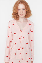Trendyolmilla Kırmızı %100 Pamuklu Kalpli Örme Pijama Takımı THMAW21PT0548