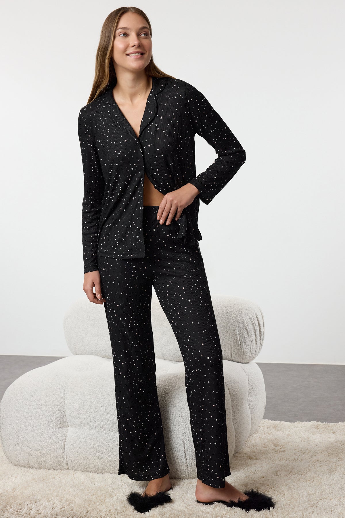 Siyah Yıldız Desenli Fitilli Örme Pijama Takımı THMAW25PT00177 Main image