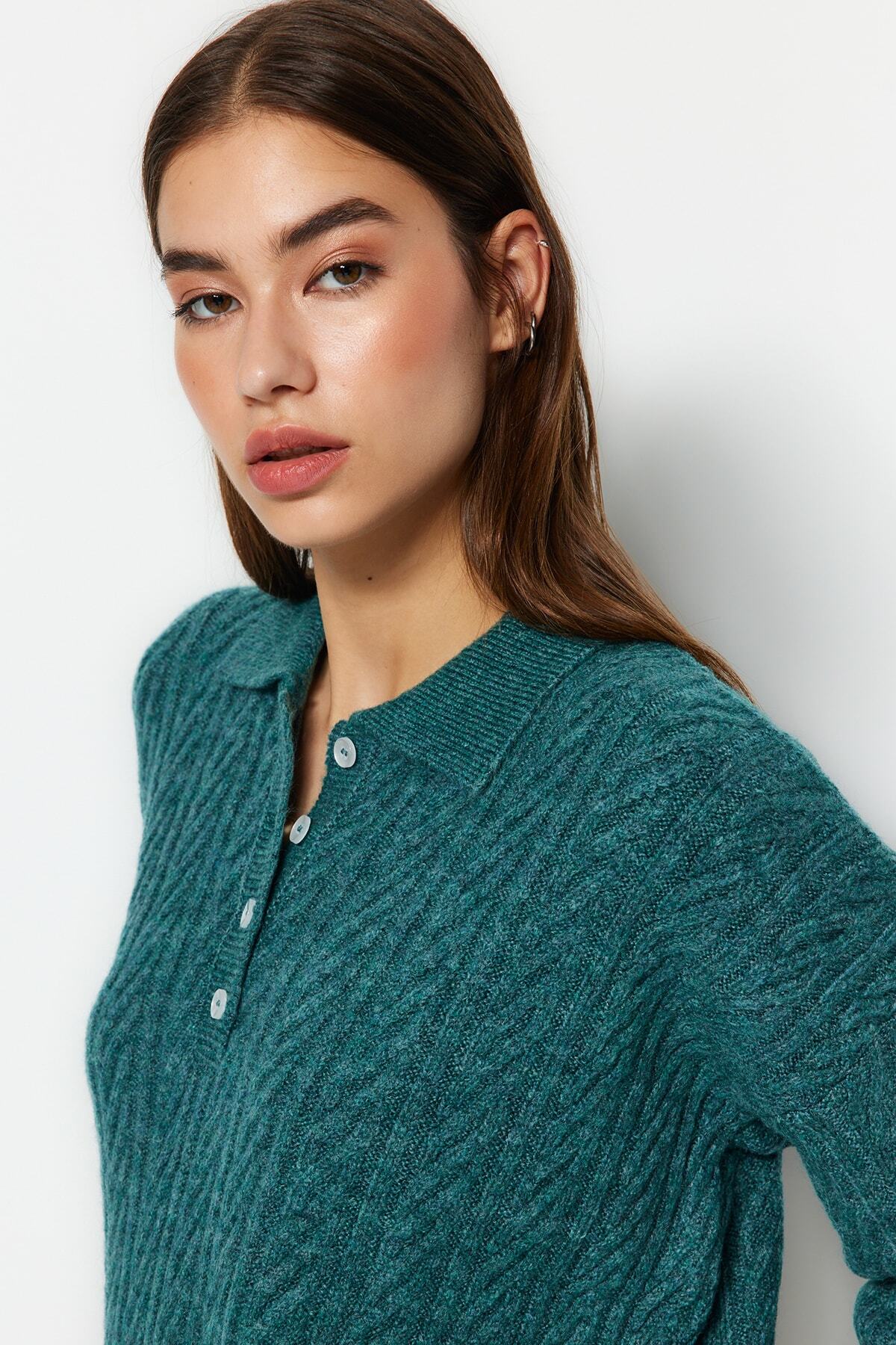 Trendyolmilla Mavi Geniş Kalıp Yumuşak Dokulu Triko Kazak TWOAW21KZ2635