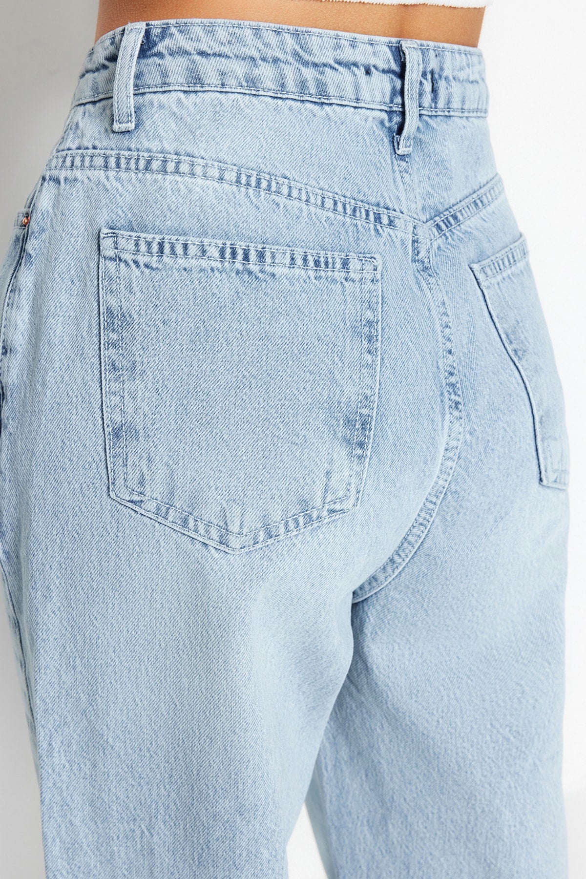 Trendyolmilla Lacivert Yüksek Bel Wide Leg Geniş Paça %100 Pamuk Non-Stretch Jeans TWOSS22JE0242