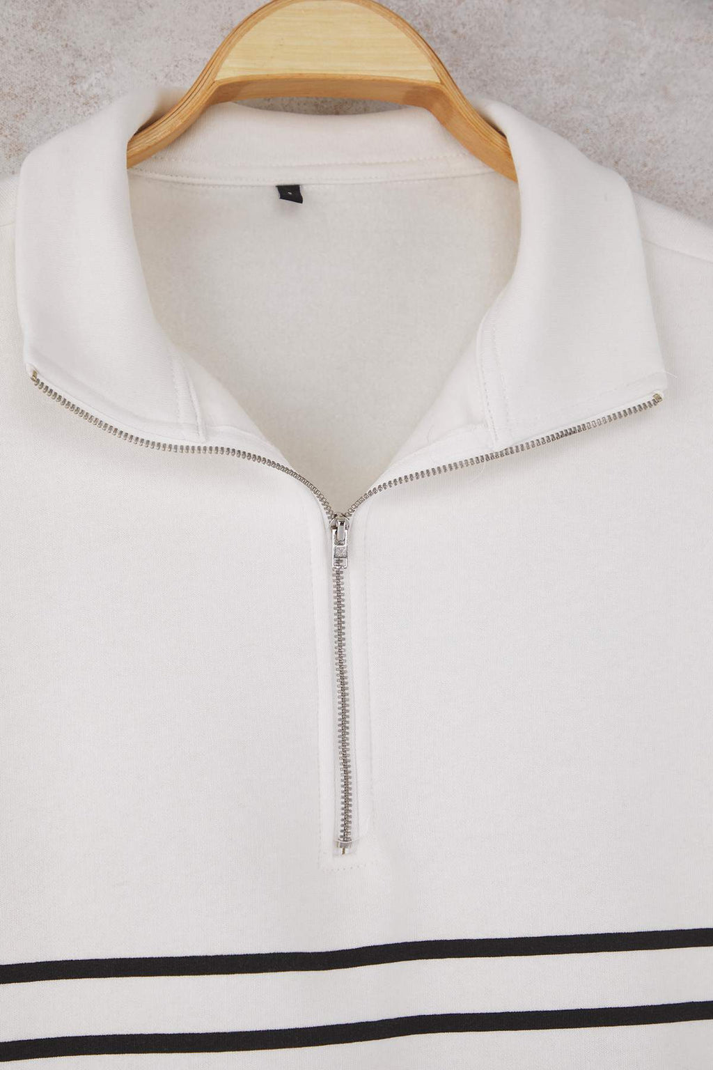Trendyolmilla Lacivert Çizgili Oversize/Geniş Kalıp Fermuarlı Kalın İçi Polarlı Örme Sweatshirt TWOAW26SW00044