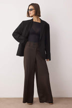 Kahverengi Çizgili Bel Detaylı Extra Geniş Paça Wide Leg Dokuma Pantolon TWOAW26PL00168