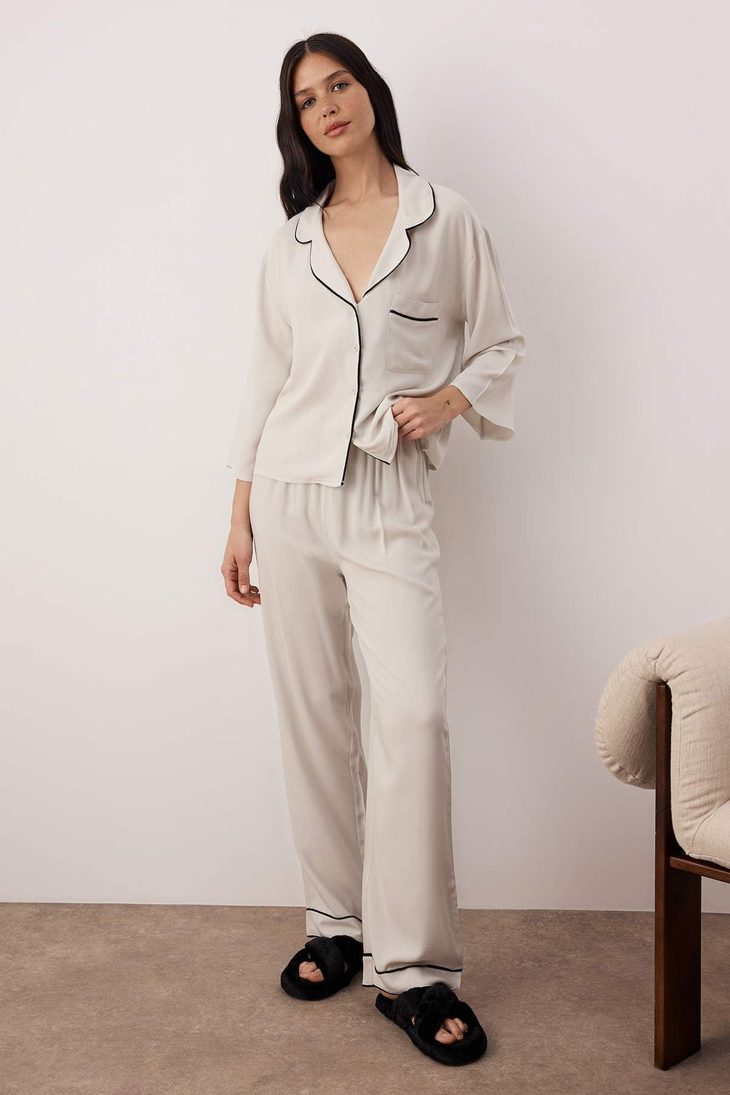 Trendyolmilla Bordo Biyeli Viskon Dokuma Pijama Takımı THMAW21PT0292