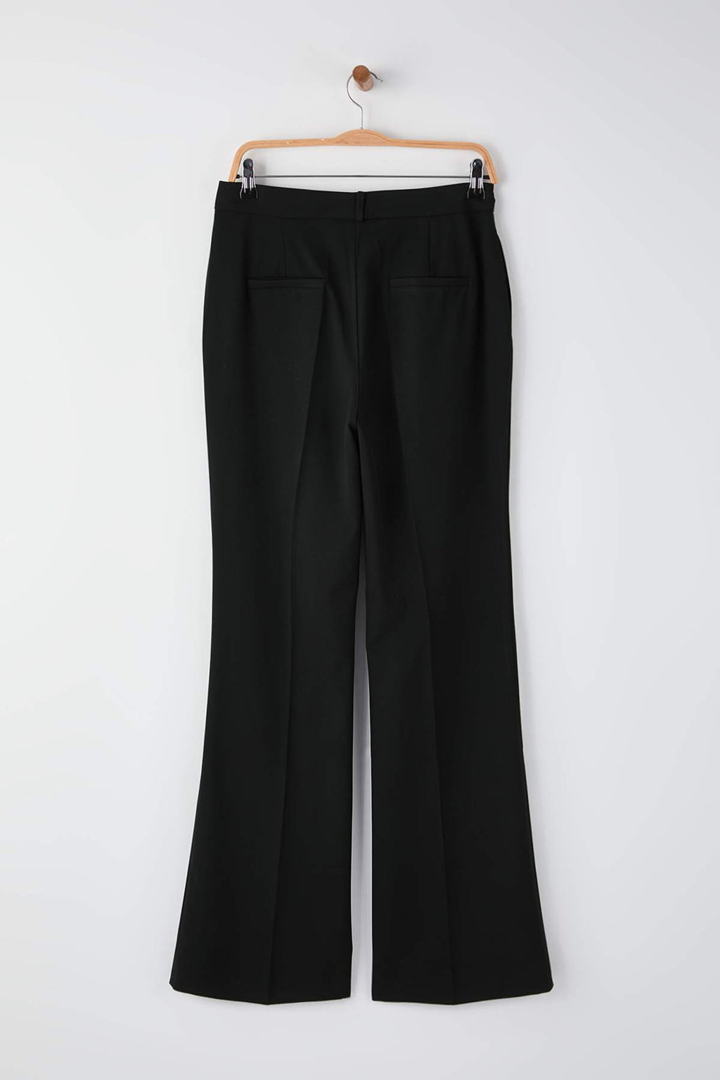 Trendyolmilla Siyah Limited Edition Flare Kalıp Bootcut Kumaş Pantolon TWOAW26PL00056