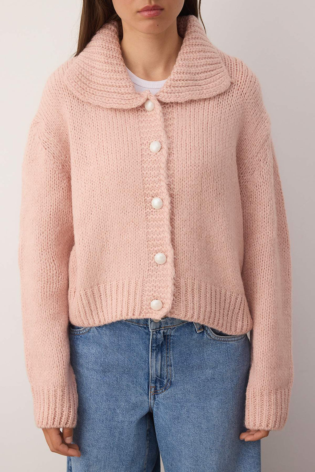 Trendyolmilla Ekru  Oversize/Geniş Kalıp Crop  Triko Hırka TWOAW26HI00179