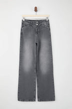 Gri Trok Detaylı Normal Bel %100 Pamuk Wide Leg Jeans TWOSS26JE00051