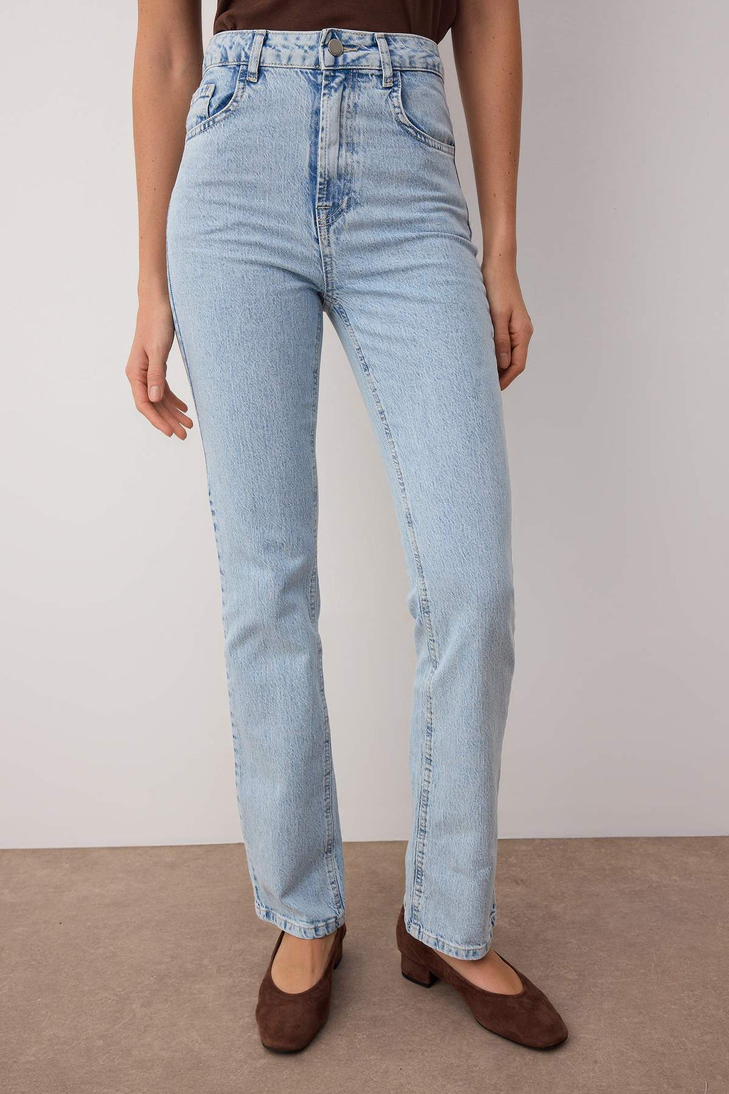 Açık Mavi Yüksek Bel Straight Düz Kesim Comfort Jeans TWOAW26JE00184