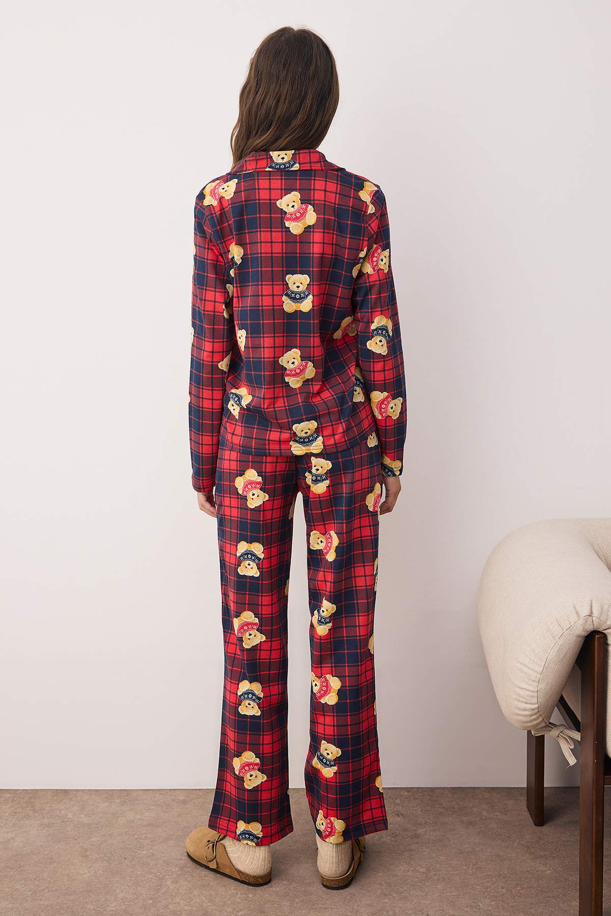 Trendyolmilla Yeşil-Çok Renkli Panda Desenli Örme Pijama Takımı THMAW26PT00049