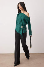 Trendyolmilla Ördek Başı Yeşili Aksesuar Detaylı Düşük Omuz Dokuma Bluz TWOAW26BZ00280