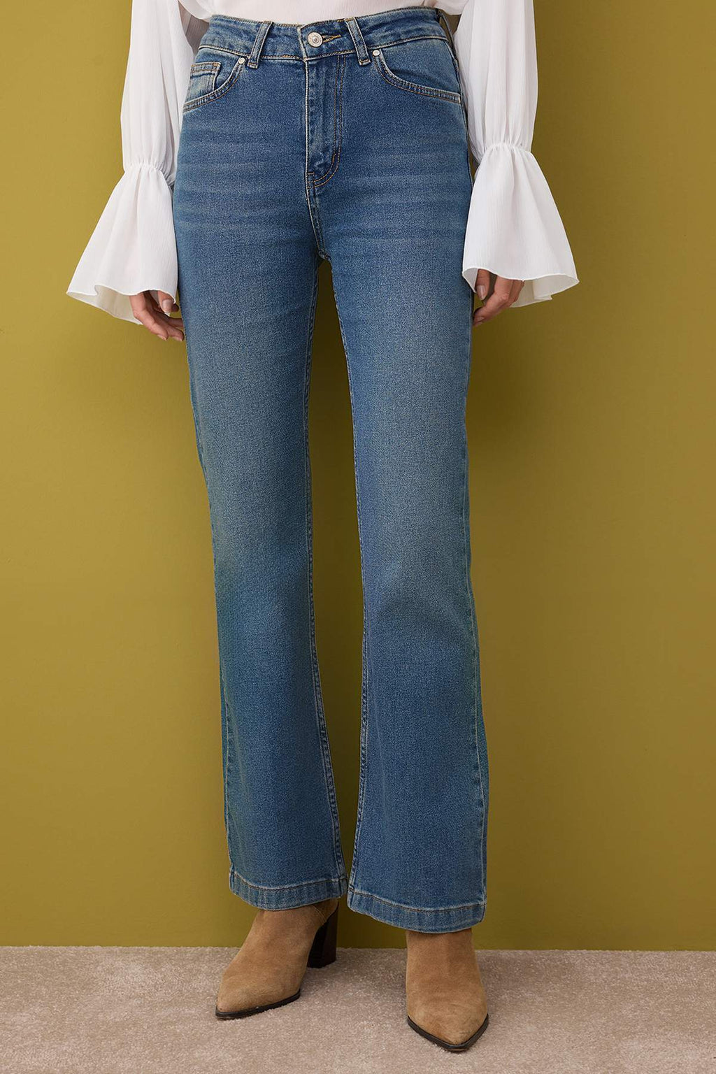 Trendyolmilla Antrasit Yüksek Bel Orta Esnek İspanyol Paça Flare Jeans TWOAW26JE00050