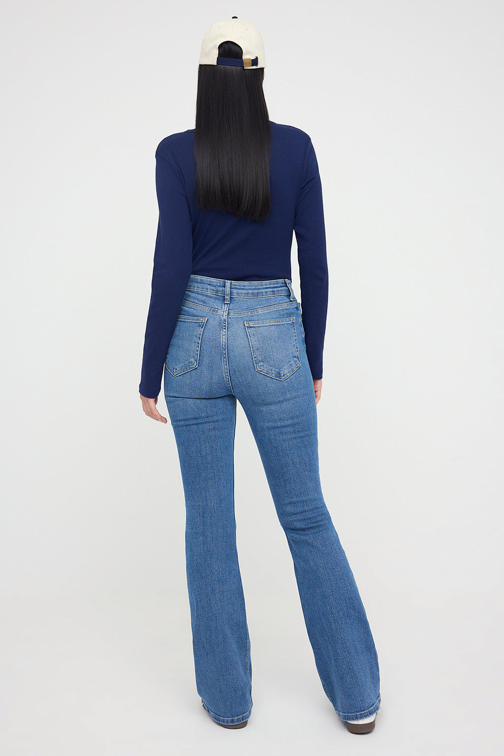 Trendyolmilla Mavi Yüksek Bel Comfort/Esnek İspanyol Paça Flare Jeans TWOAW26JE00095