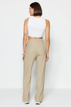 Trendyolmilla Limited Edition Vizon Straight/Düz Kesim Pilili Dokuma Kumaş Pantolon TWOAW23PL00401