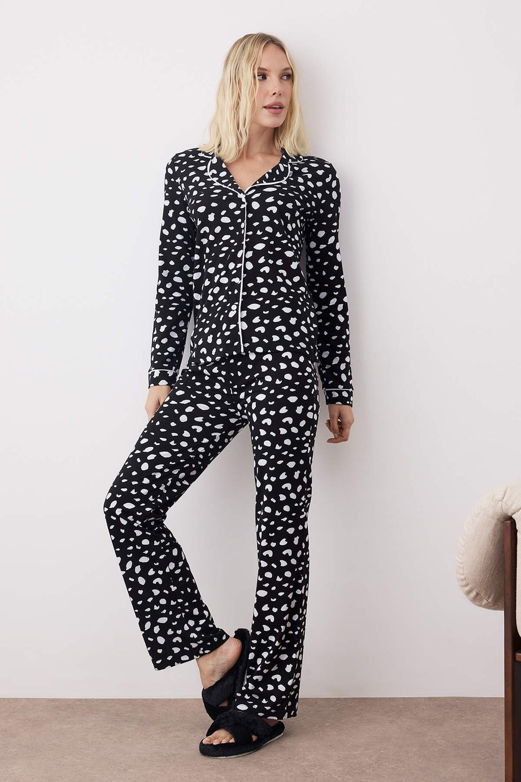 Trendyolmilla Pudra %100 Pamuklu Leopar Desenli Gömlek-Pantolon Örme Pijama Takımı THMAW21PT0489