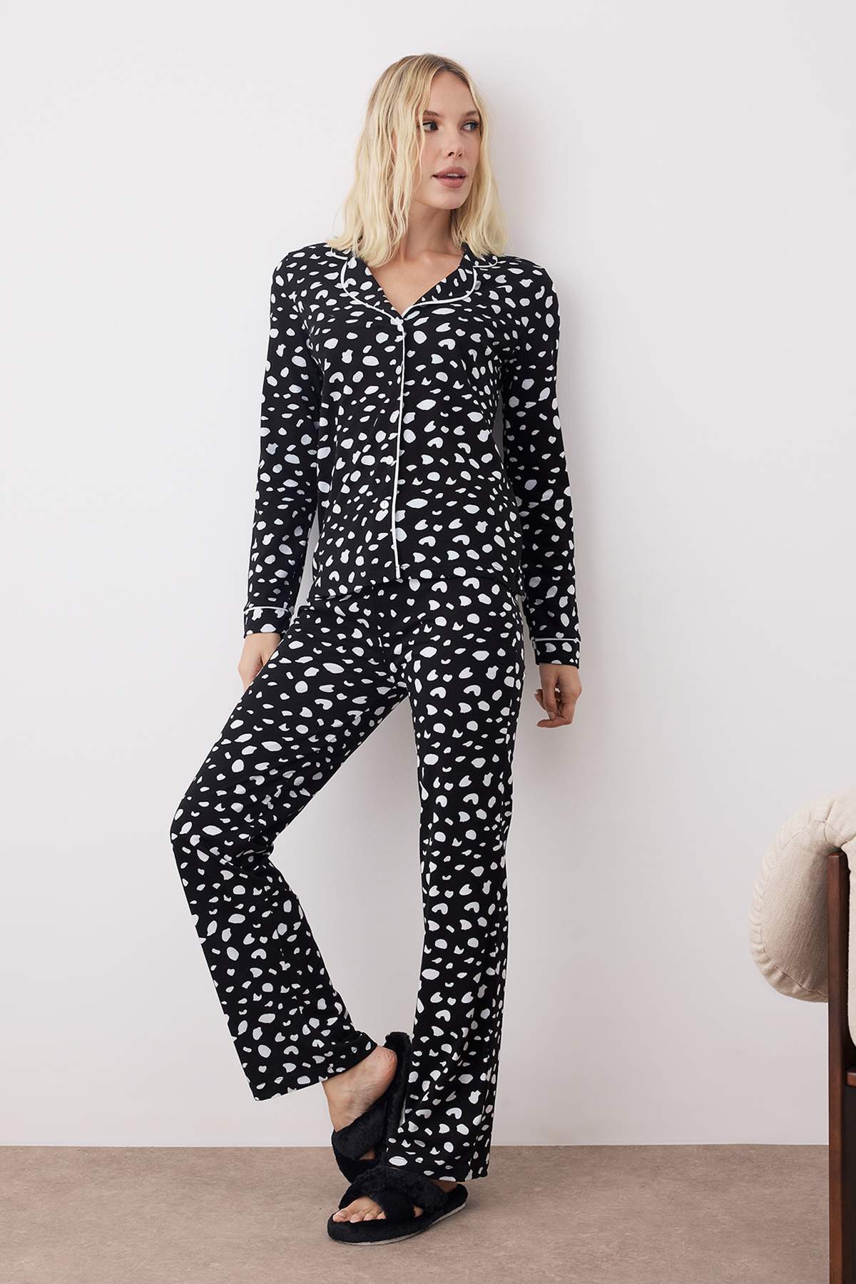 Trendyolmilla Pudra %100 Pamuklu Leopar Desenli Gömlek-Pantolon Örme Pijama Takımı THMAW21PT0489