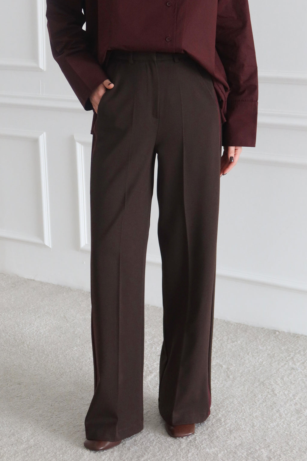 Trendyolmilla Kahverengi Bordo Çizgili Kalın Tuşeli/Kışlık Dokuma Pantolon TWOSS26PL00013