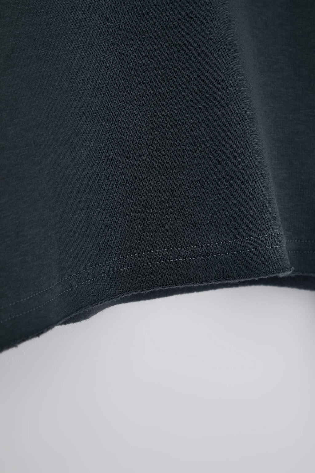 Trendyolmilla Siyah Kalın İçi Polarlı Bisiklet Yaka Crop Örme Sweatshirt TWOAW26SW00093