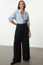 Trendyolmilla Siyah Kemerli Pilili Wide Leg/Extra Geniş Paça Dokuma Palazzo Pantolon TWOAW25PL00032
