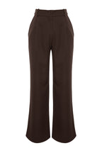 Trendyolmilla Koyu Kahverengi  Kemer Detaylı Wide Leg/Geniş Paça Dokuma Pantolon TWOAW24PL00341