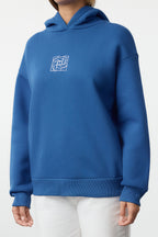 Trendyolmilla Saks Oversize/Geniş Kalıp Nakışlı Kalın İçi Polarlı Örme Sweatshirt TWOAW25SW00070