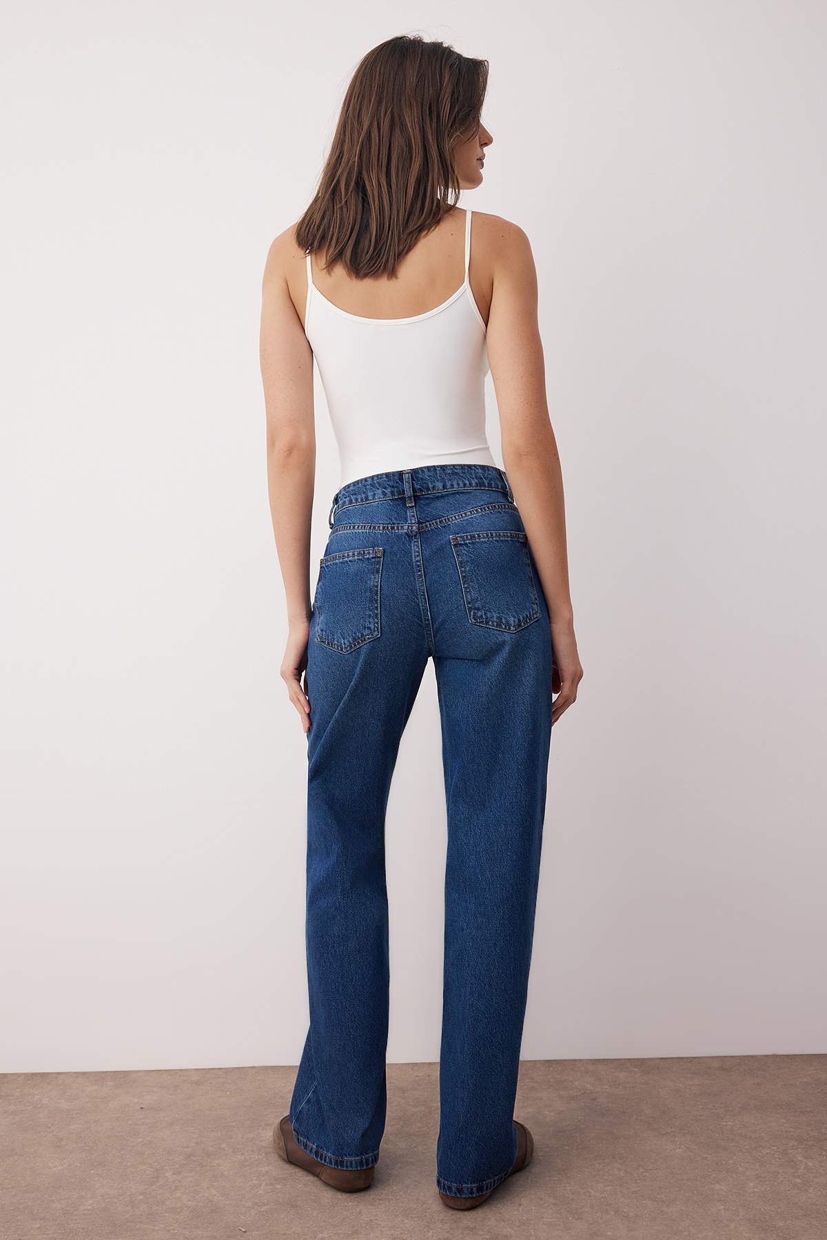 Trendyolmilla Koyu Mavi  Yüksek Bel Wide Leg Jeans TWOSS25JE00132