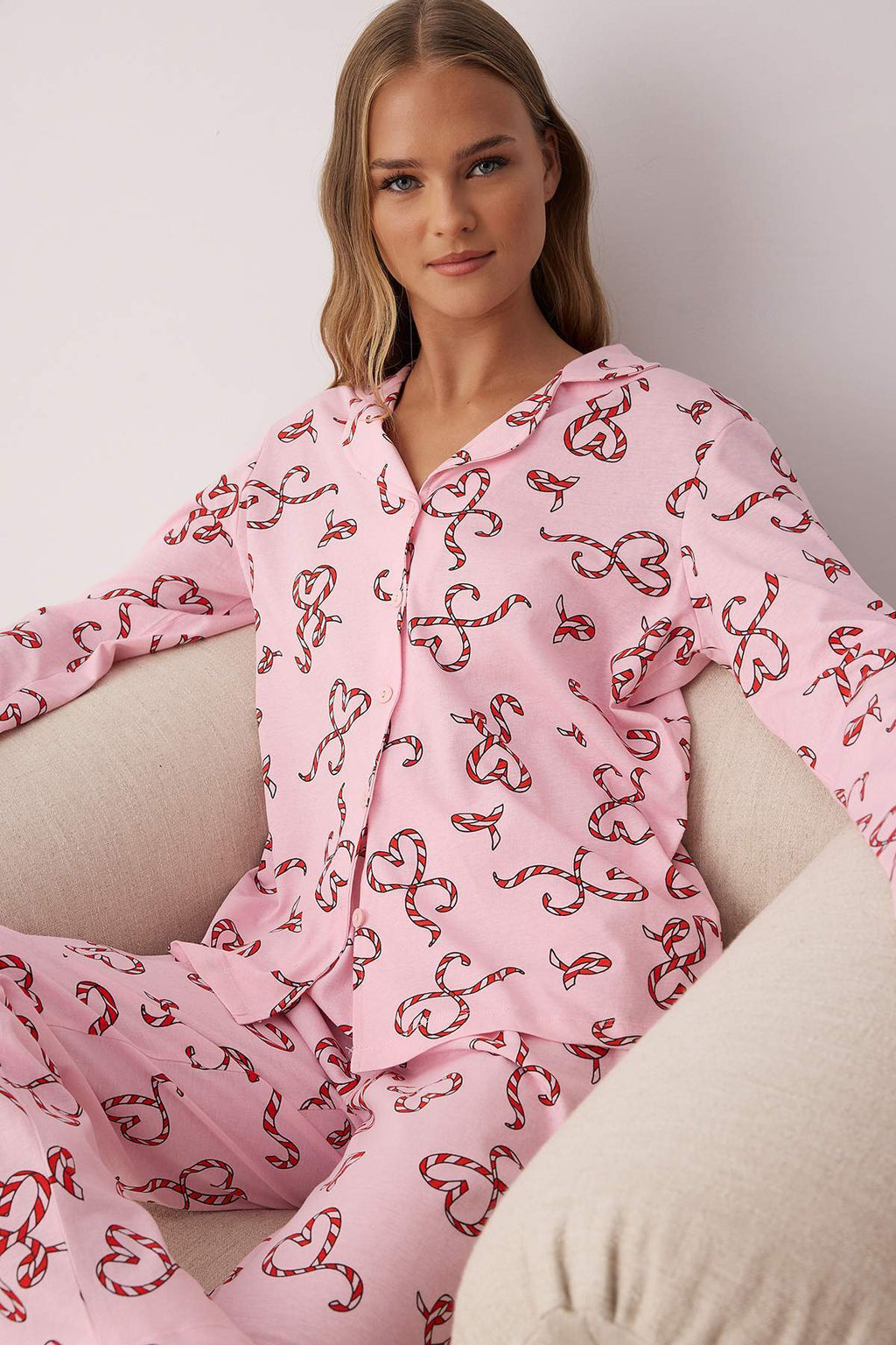Trendyolmilla Pembe %100 Pamuklu Kalpli Gömlek Yaka Örme Pijama Takımı THMAW26PT00064