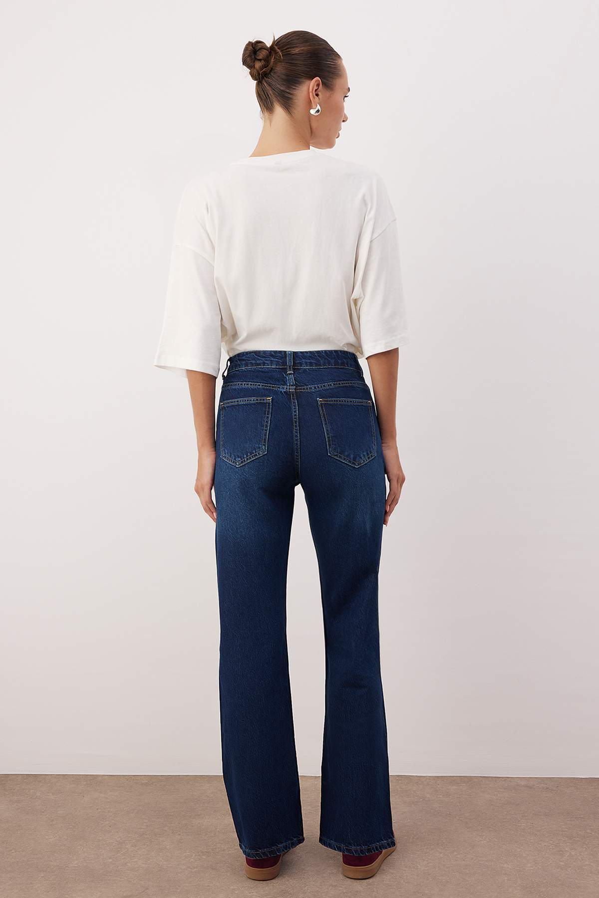 Koyu Mavi  Yüksek Bel Straight Jeans TWOAW26JE00249