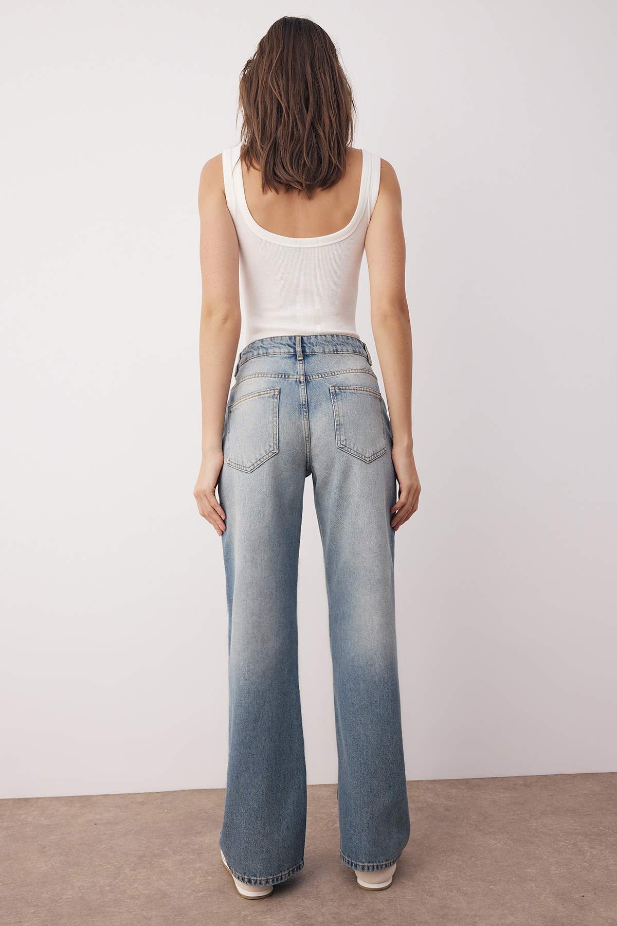 Trendyolmilla Mavi*001 Normal Bel Geniş Paça Wide Leg Jeans TWOAW26JE00078
