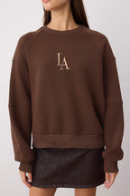 Trendyolmilla Taş Bisiklet Yaka Regular Fit Nakışlı Kalın İçi Polarlı Örme Sweatshirt TWOAW24SW00199
