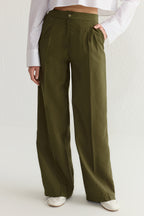 Trendyolmilla Bej Yumuşak Tuşeli Wide Leg/Geniş Paça Dokuma Pantolon TWOSS25PL00004