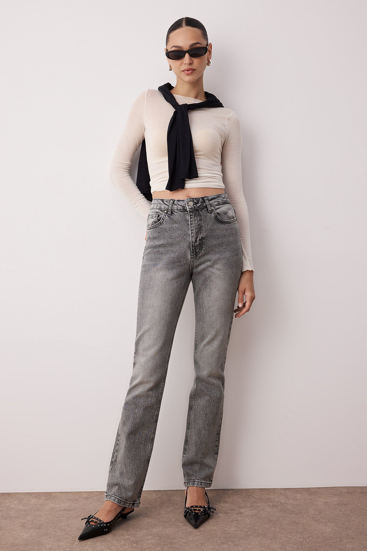 Trendyolmilla Antrasit Yüksek Bel Comfort/Esnek Bootcut Jeans TWOAW23JE00657 Main image