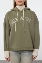 Trendyolmilla Lacivert Kalın İçi Polarlı Triko Bant Detaylı Kapüşonlu Örme Sweatshirt TWOAW22SW1806