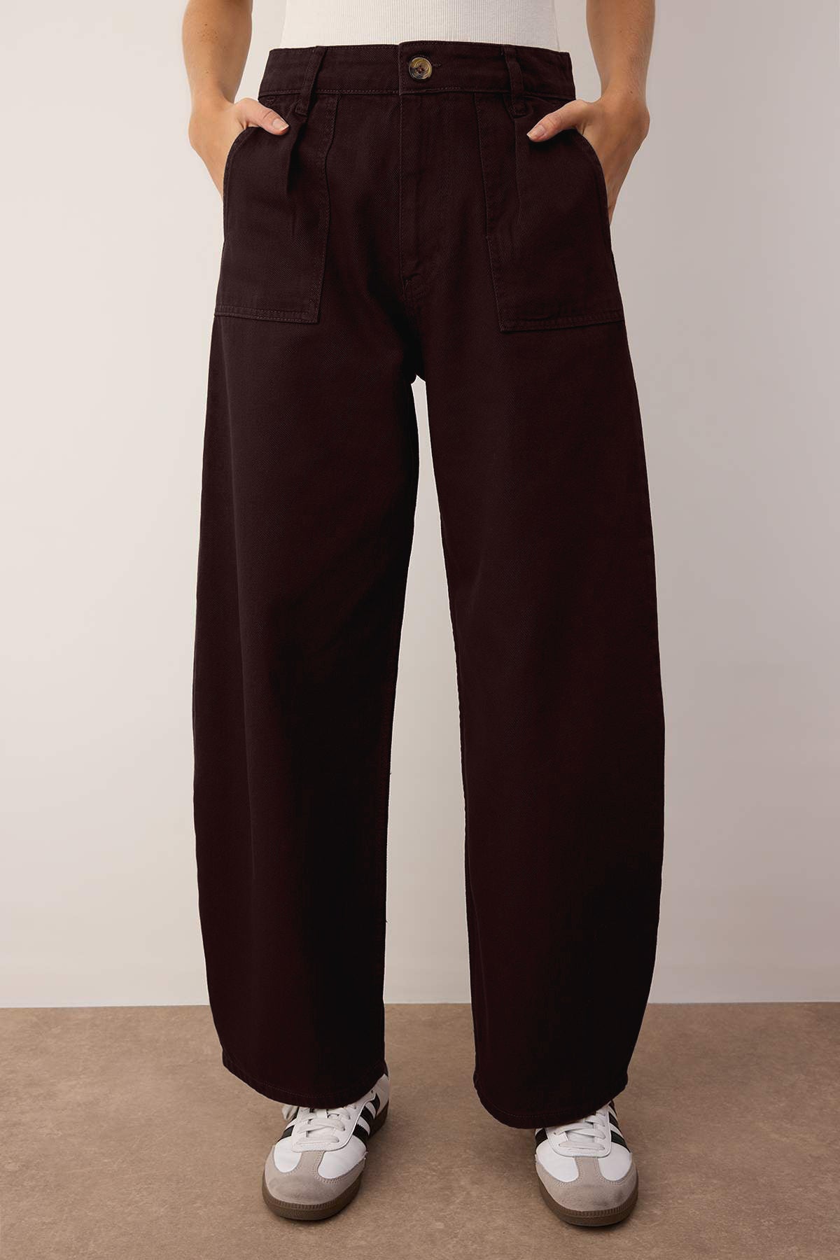 Trendyolmilla Siyah Barrel Kalıp %100 Pamuk Gabardin Pantolon TWOAW26PL00084