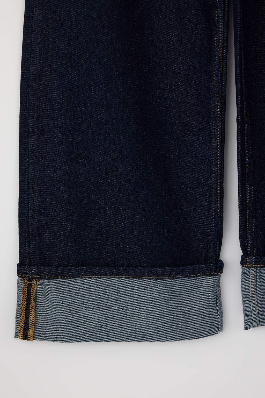 Trendyolmilla Kahverengi Paça Katlamalı Yüksek Bel Wide Leg/Geniş Paça Jeans TWOAW26JE00011