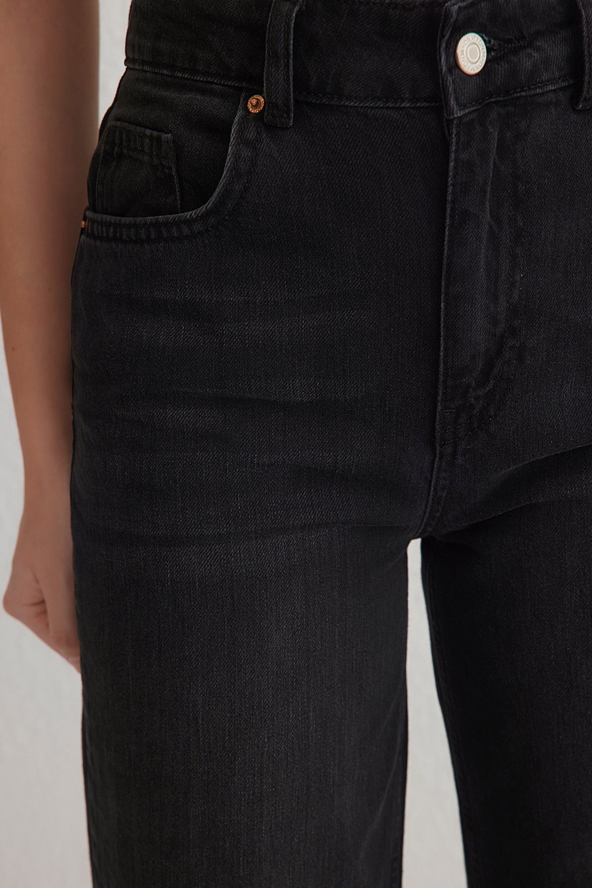 Siyah Yüksek Bel Wide Leg Geniş Paça %100 Pamuk Non-Stretch Jeans TWOSS25JE00060