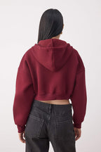 Trendyolmilla Siyah Kalın İçi Polarlı Kapüşonlu V Yaka Rahat Kesim Crop Örme Sweatshirt TWOAW23SW00096