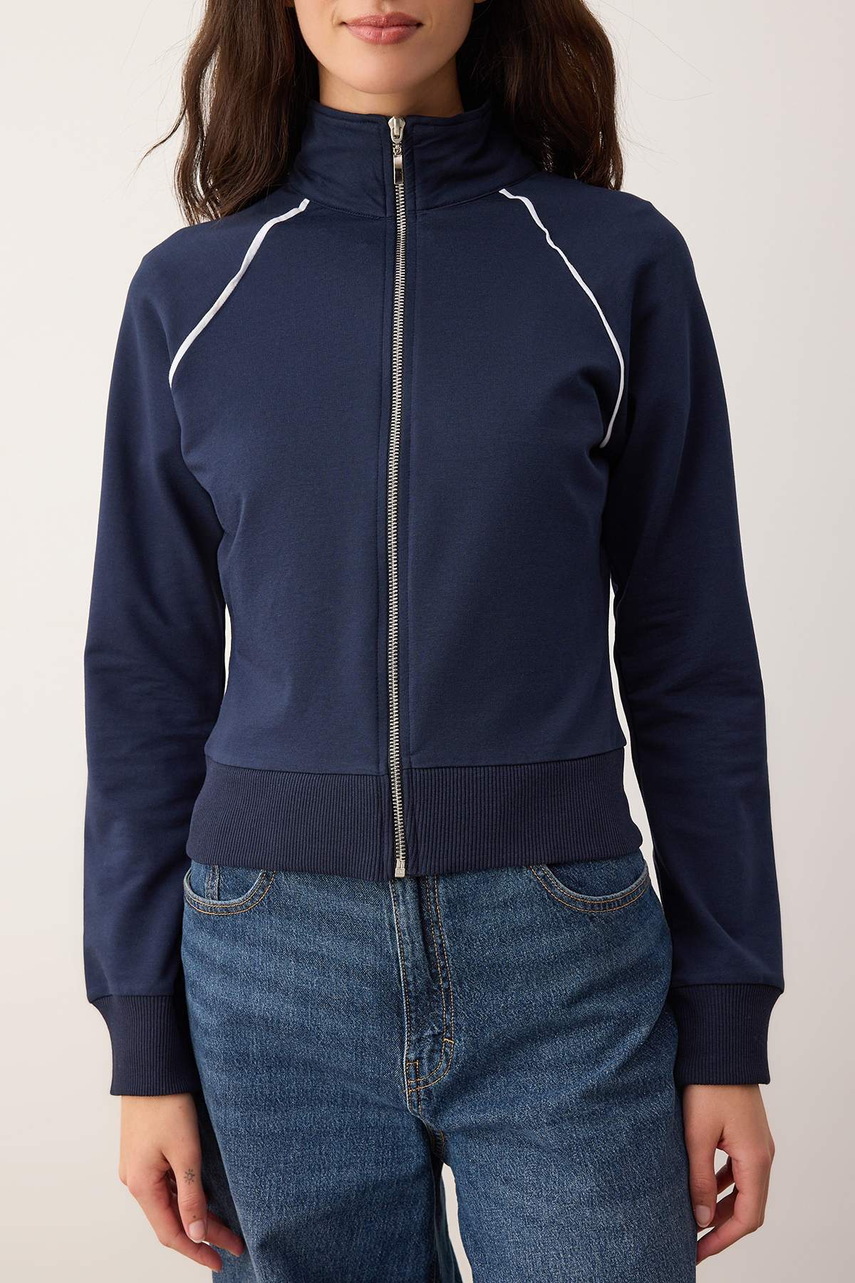 Lacivert Fitted/Vücuda Oturan Biyeli Full Fermuarlı Örme Sweatshirt TWOAW26SW00190