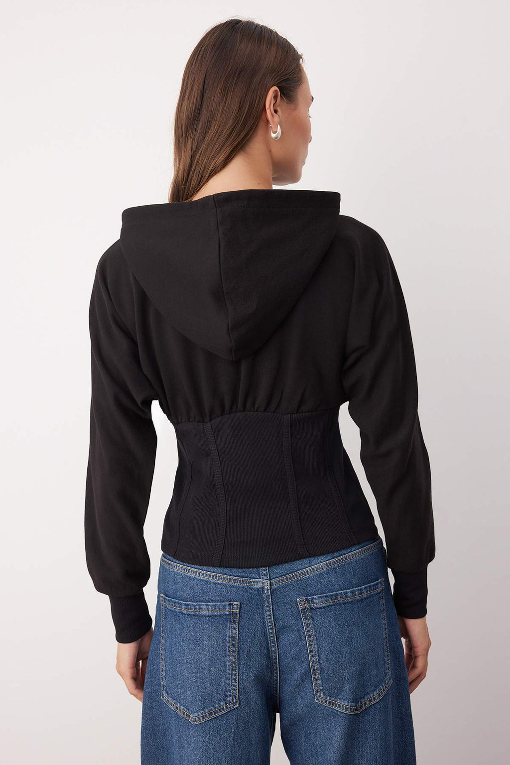 Siyah Fermuarlı Kapüşonlu Belden Oturmalı Esnek Örme Sweatshirt TWOAW26SW00012