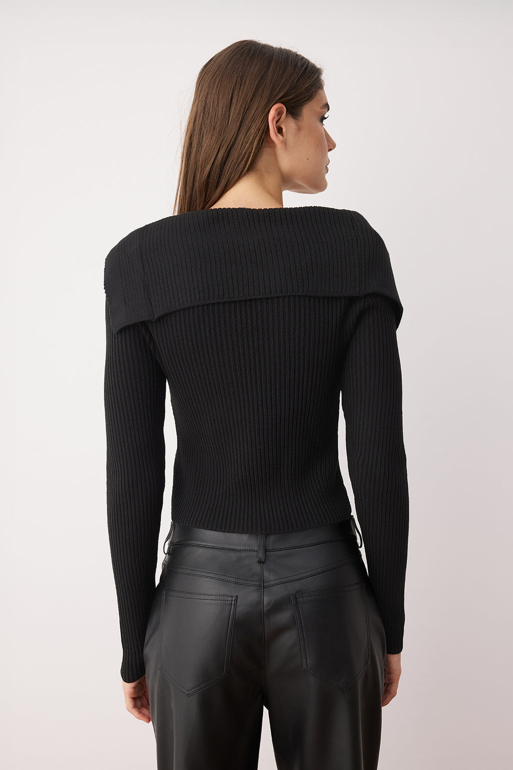Trendyolmilla Siyah Merserize Görünümlü Premium İplik/Özel İplik Fitted/Vücudu Saran Triko Hırka TWOAW25HI00254