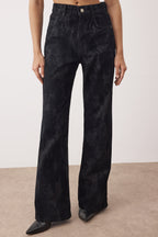 Siyah Siyah Süet Görünümlü Flok Baskılı Yüksek Bel Wide Leg Jeans Yüksek Bel Jeans TWOAW26JE00309