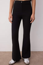 Trendyolmilla Siyah Flare İspanyol Paça Bootcut Dokuma Pantolon TOFAW19BB0581
