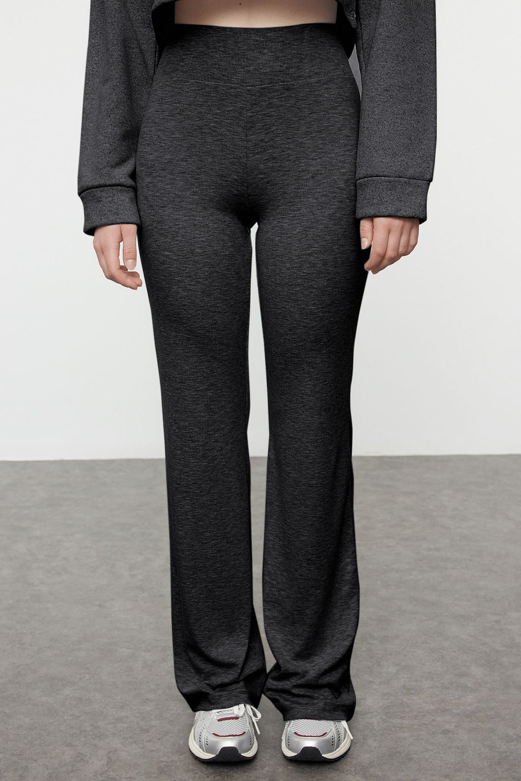 Trendyolmilla Kahverengi Wide Leg/İspanyol Paça Yüksek Bel İnterlok Esnek Örme Pantolon TWOAW25PL00006