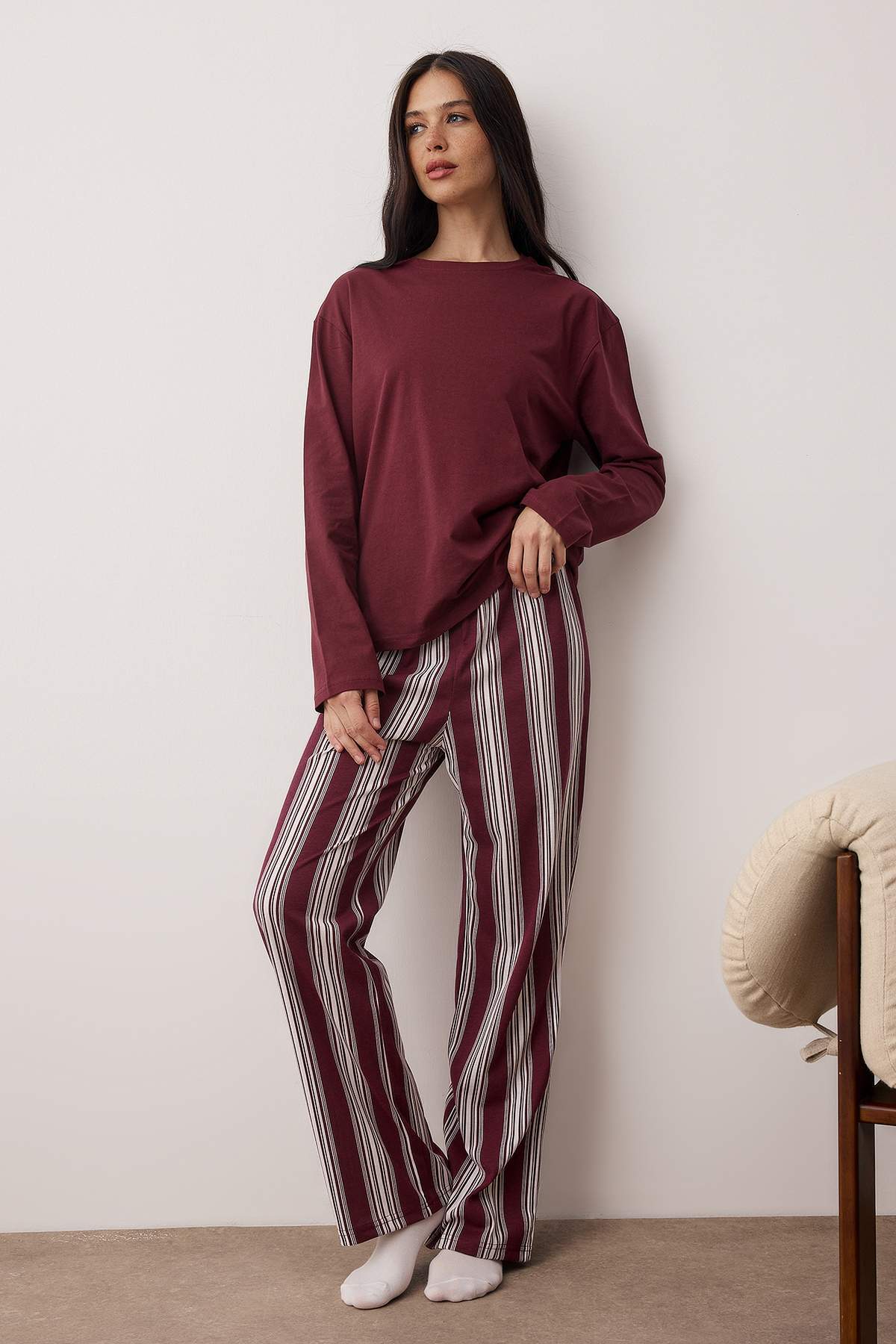 Trendyolmilla Antrasit Pamuklu Çizgili Örme Pijama Takımı THMAW25PT00188