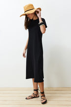 Trendyolmilla Haki Cepli Bisiklet Yaka A-Line Örme Midi Elbise TWOSS24EL00169